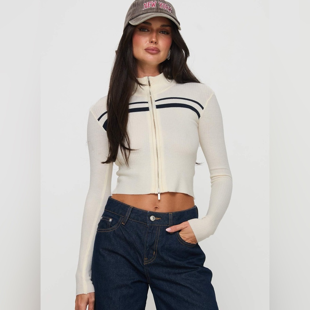 Princess Polly long sleeve top cream